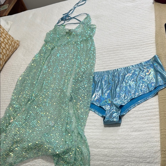 Shimmering Blue and Green clubexx rave Set - Picture 1 of 6